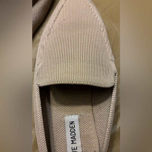 Steve Madden Tan Loafers Slip-Ons - Picture 9 of 10